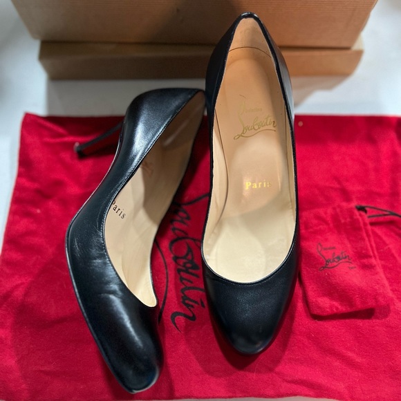 Christian Louboutin simple pump - Picture 9 of 11